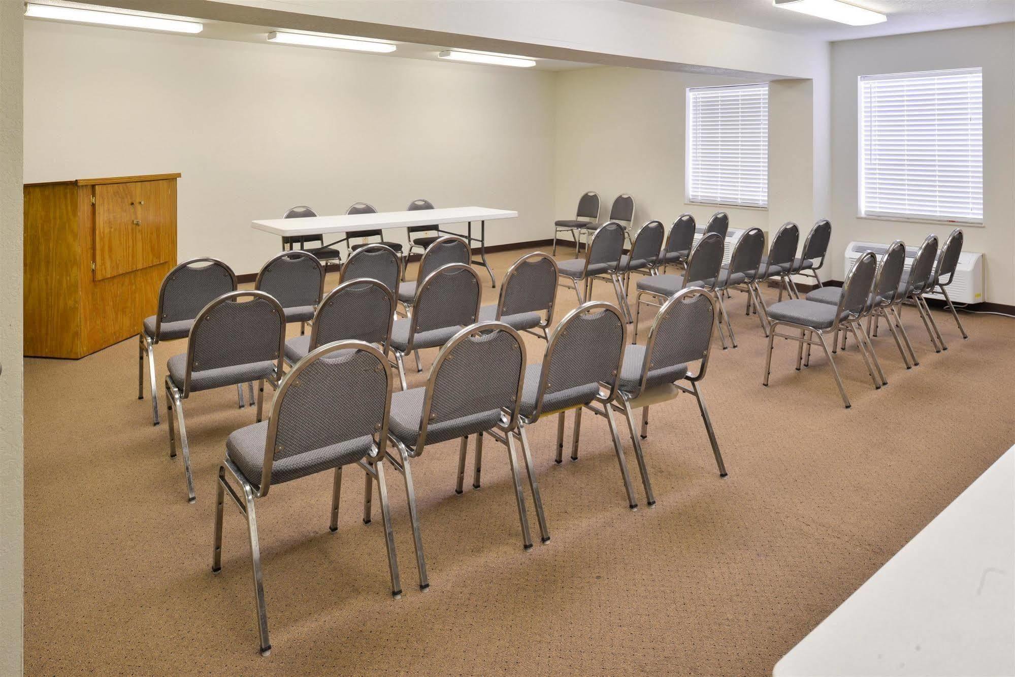 Americas Best Value Inn Smackover Exterior foto